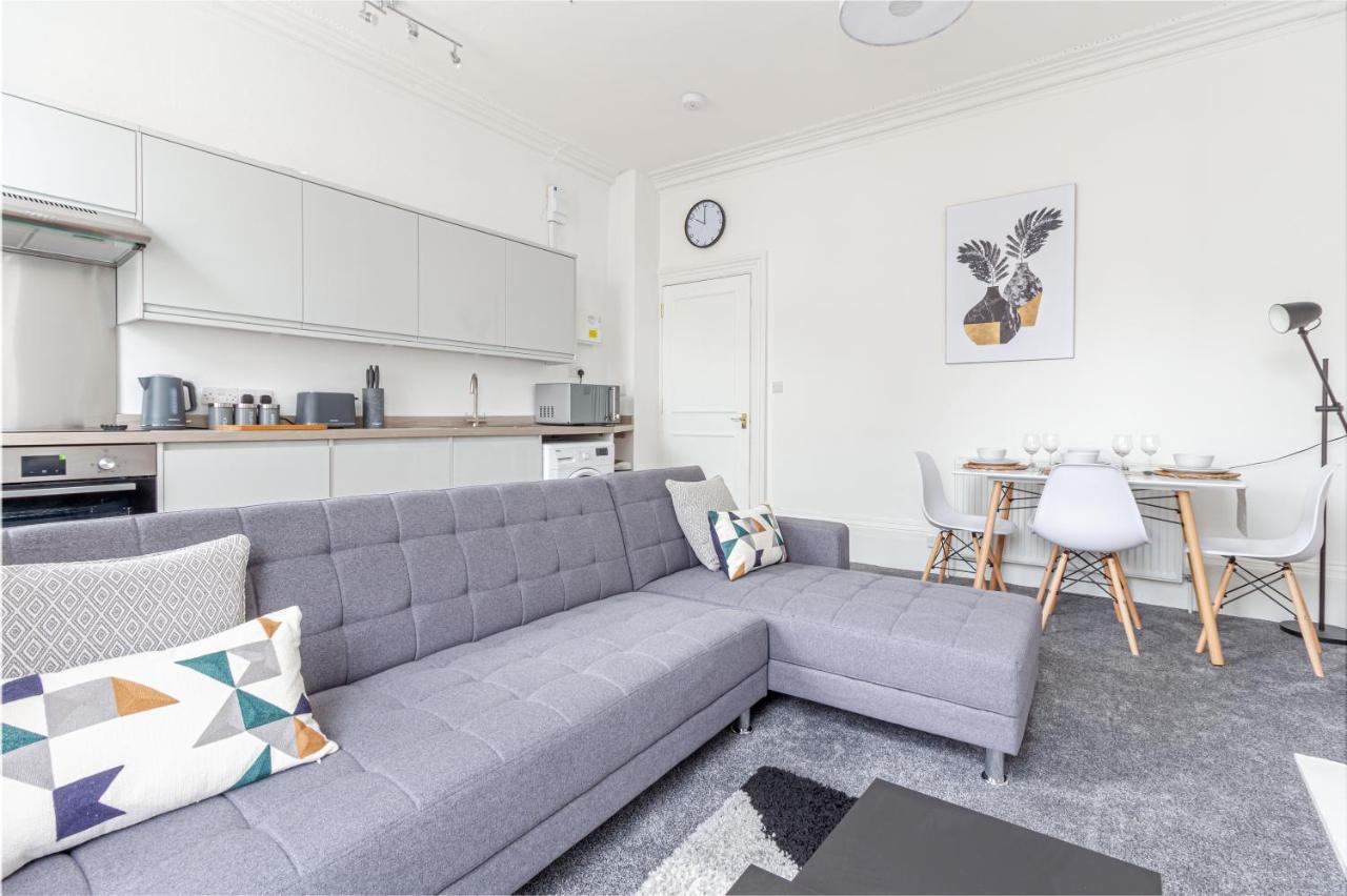 Host & Stay - Montpellier Villa Apartment Cheltenham Ngoại thất bức ảnh
